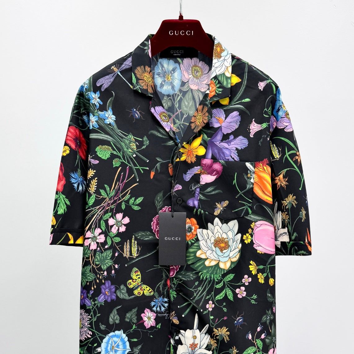 Short sleeve shirt