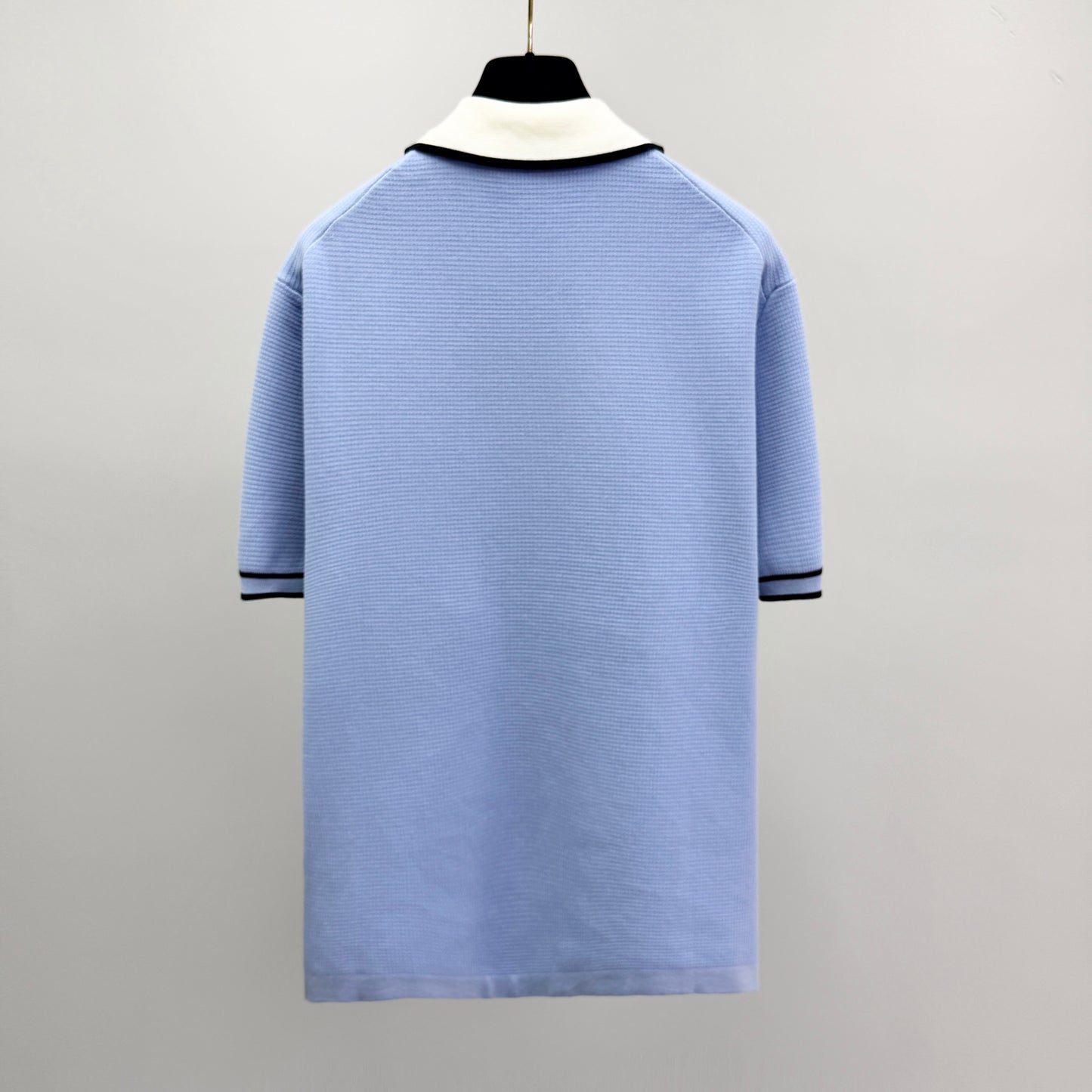 Short sleeve shirt