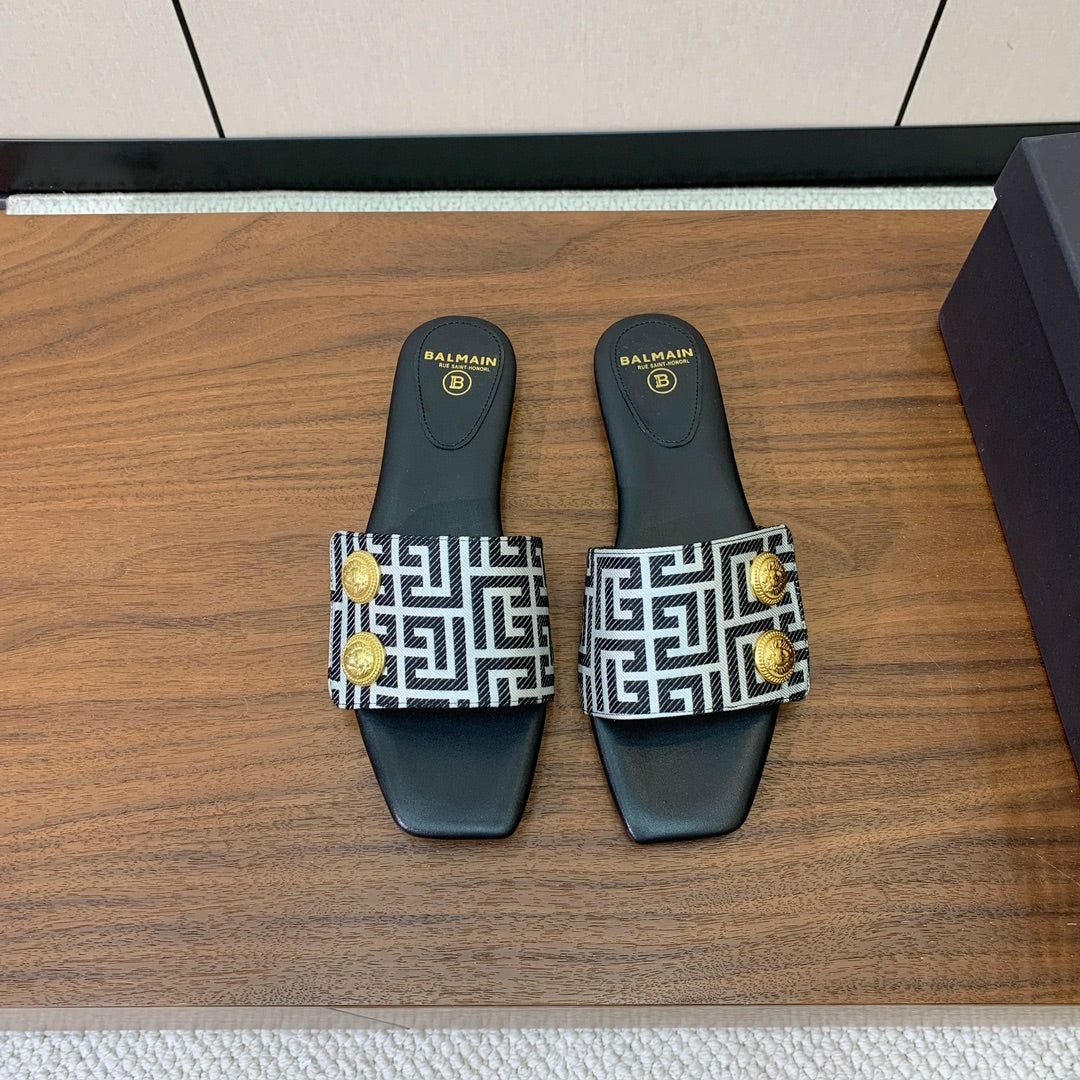 Slippers