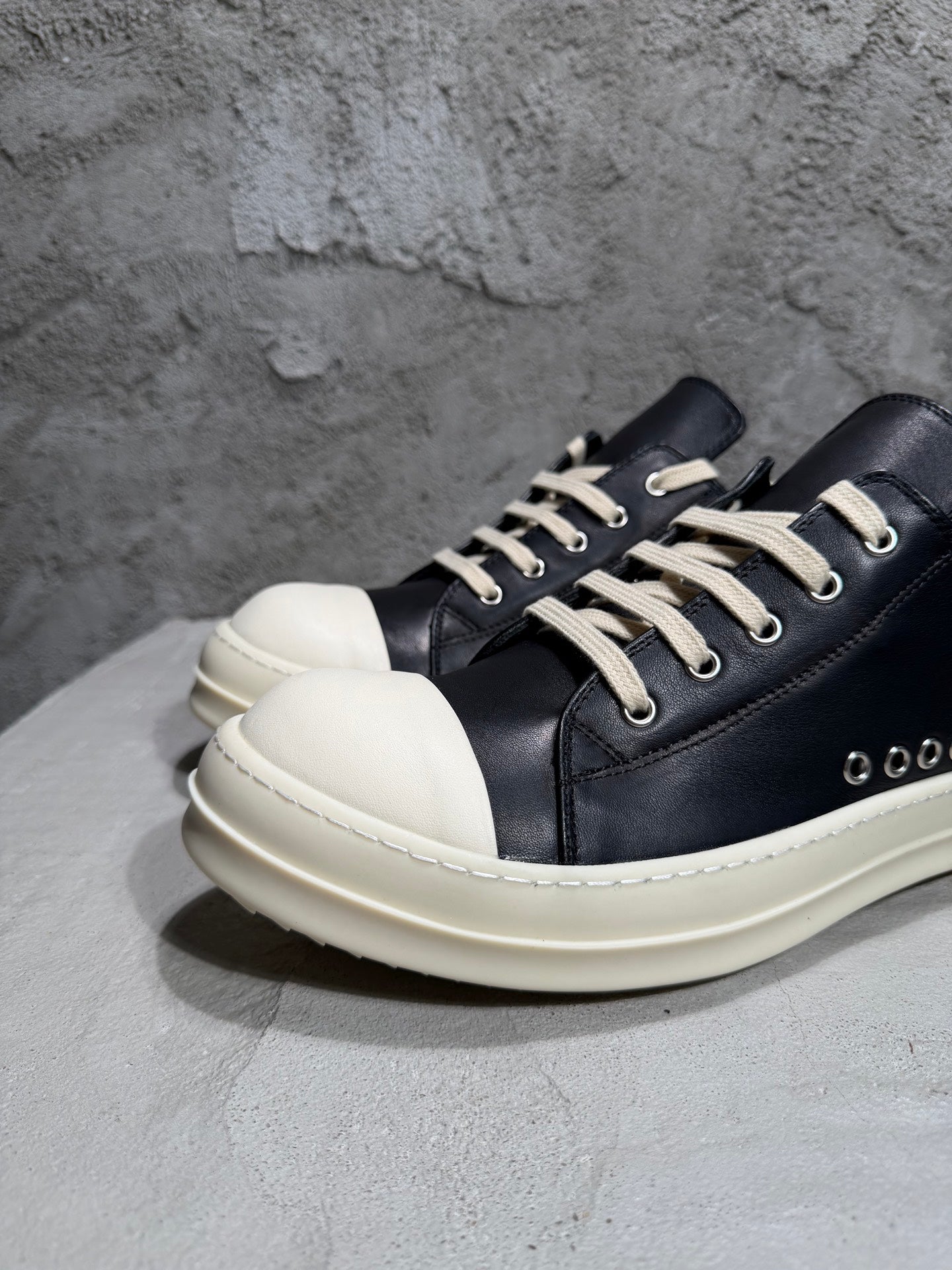 Casual Shoes