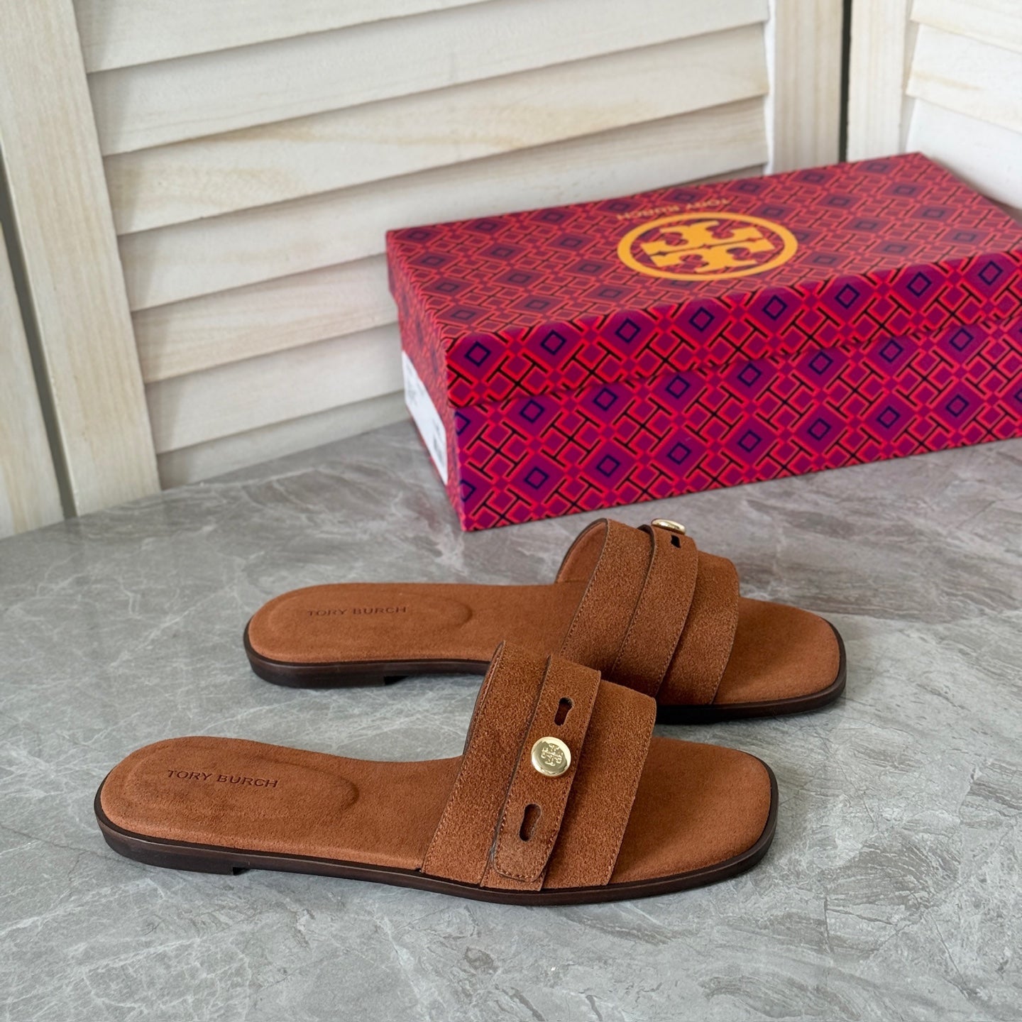 Slipper