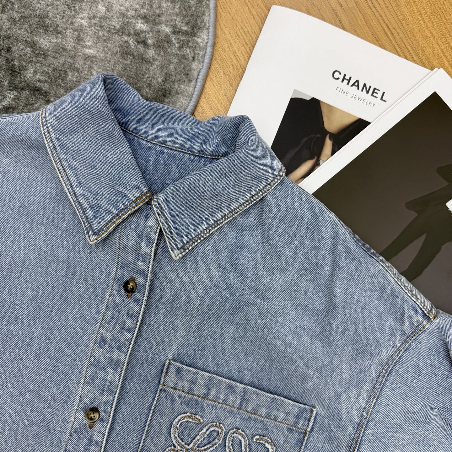 Short sleeve shirt