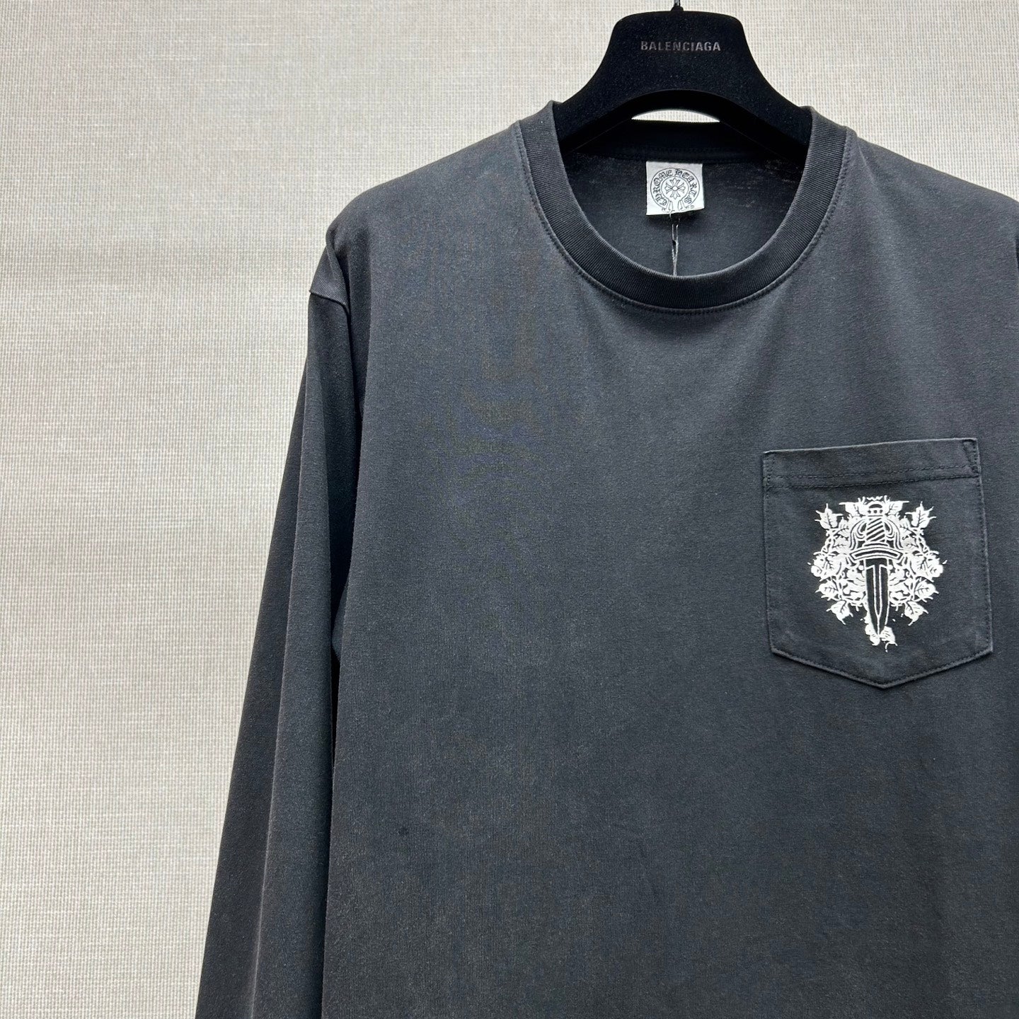 Long sleeve shirt