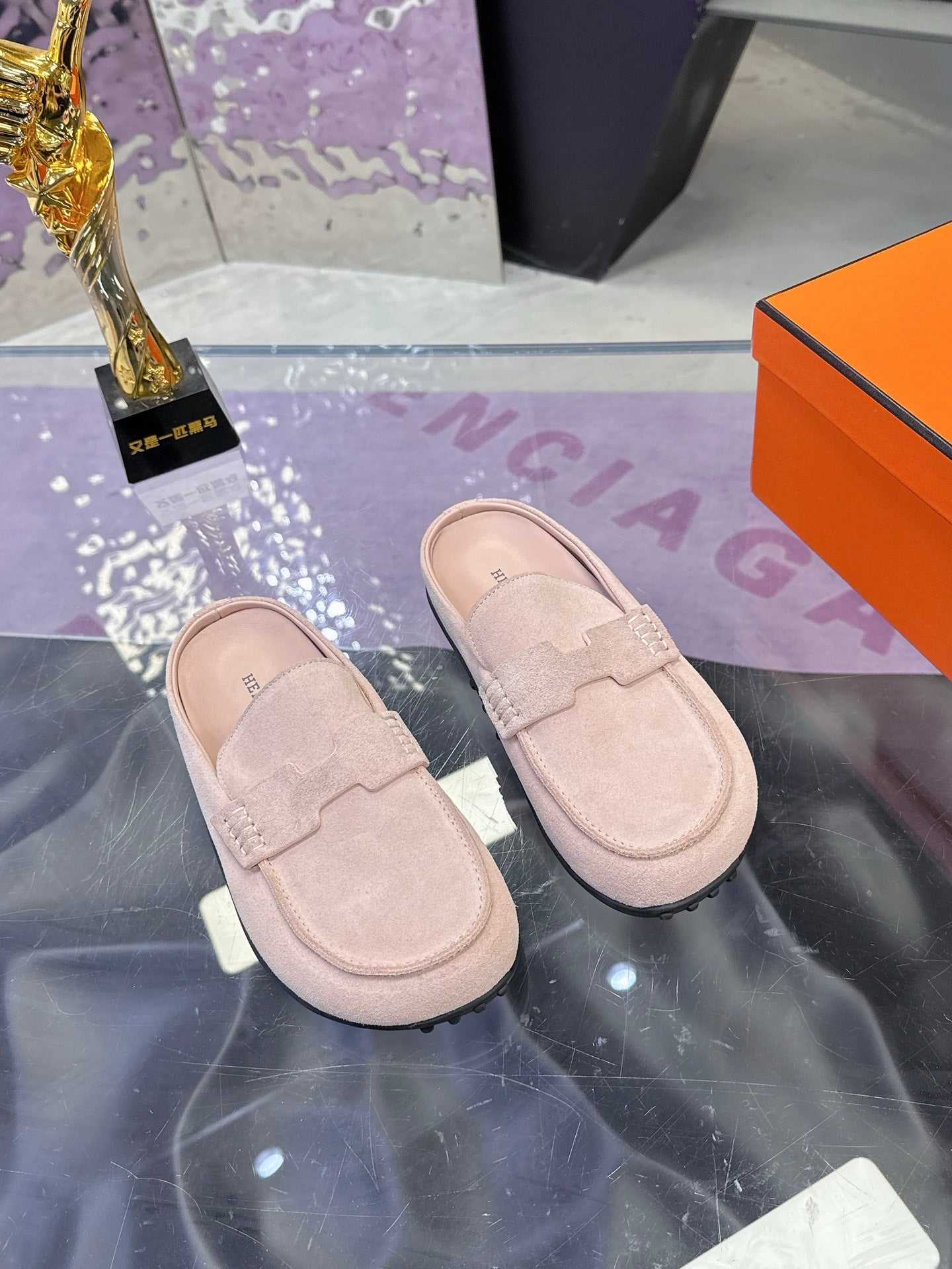 Slippers