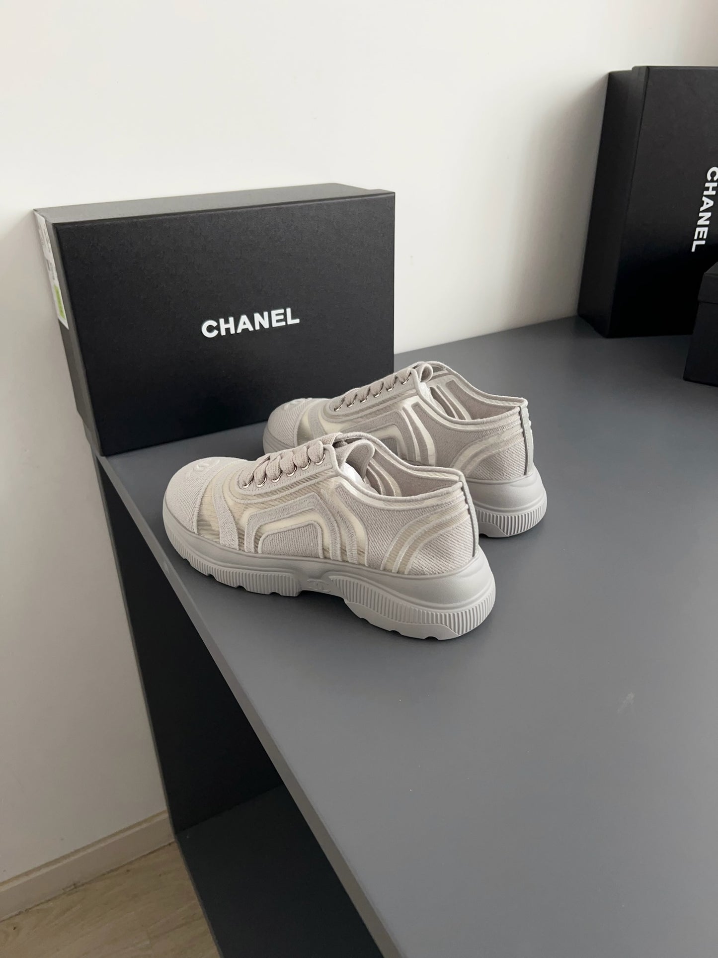 Sneakers