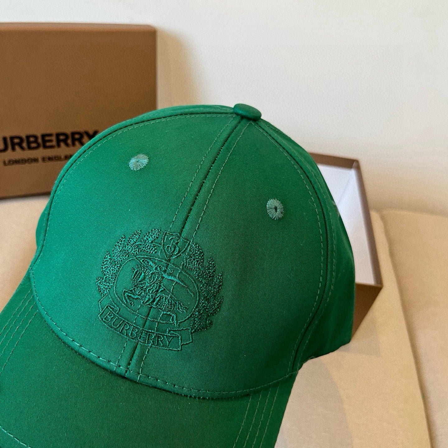 Baseball cap