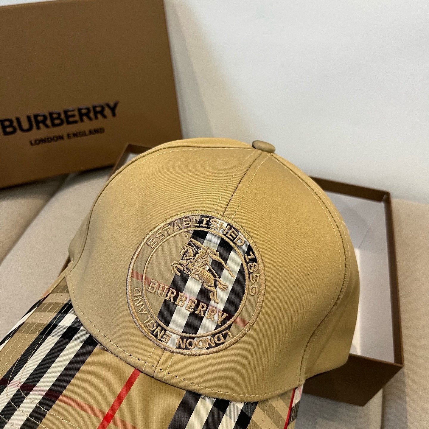 Baseball cap