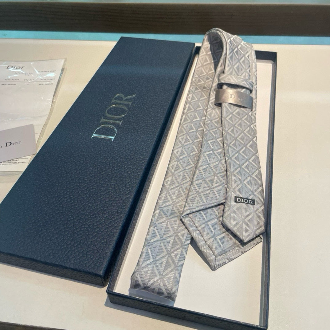 Tie