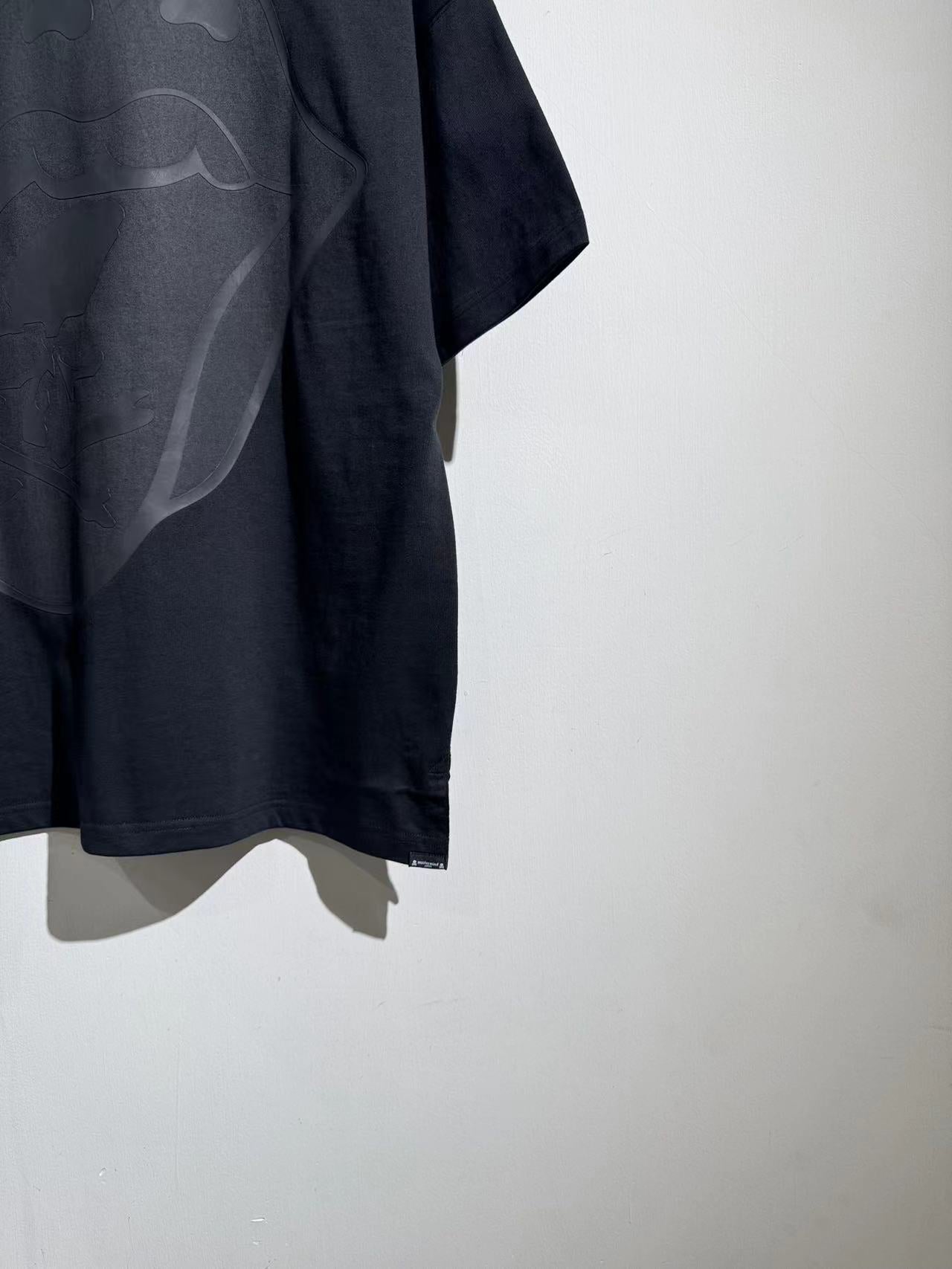 Collaboration T-shirt