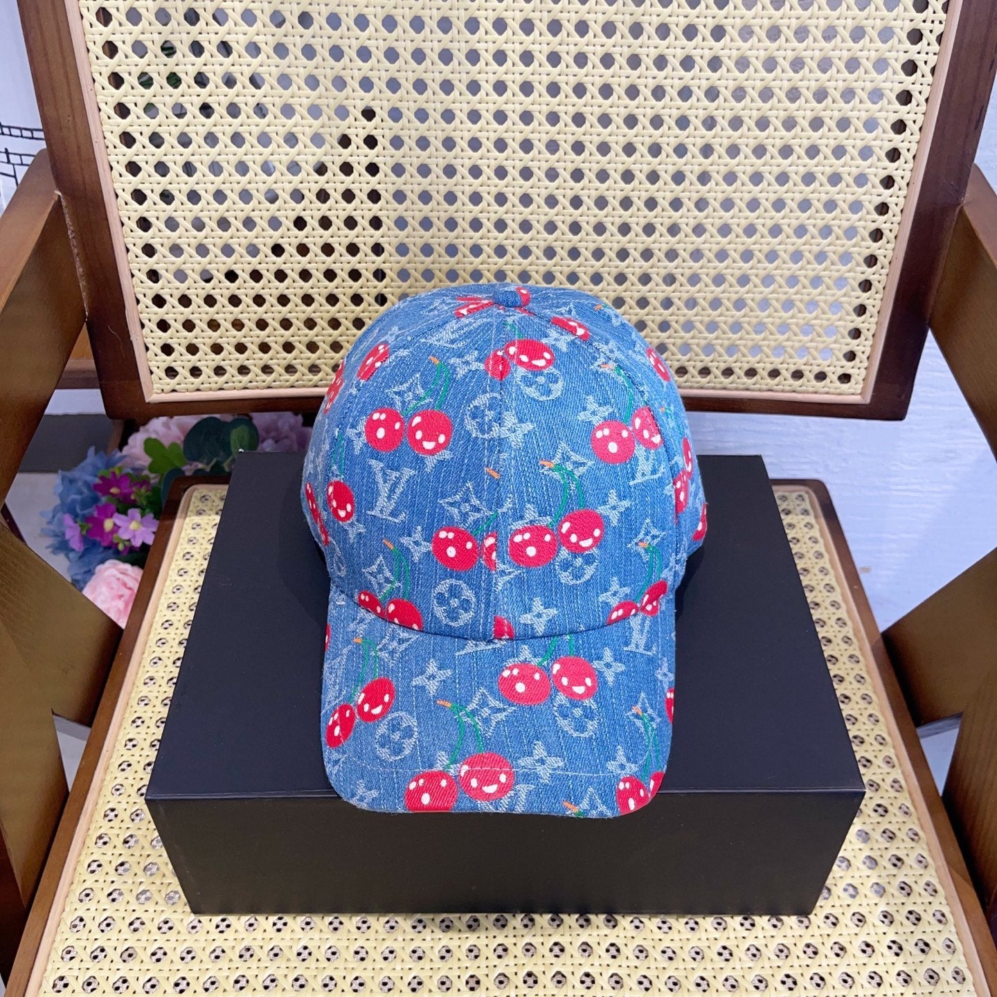 Baseball cap