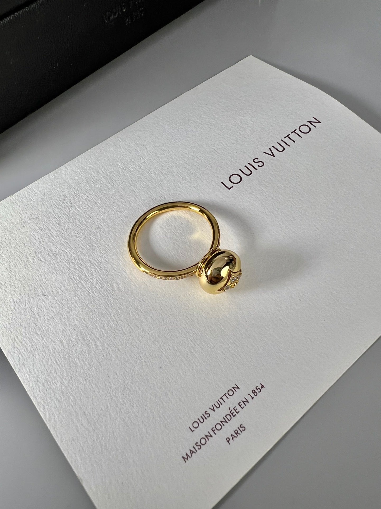 Ring