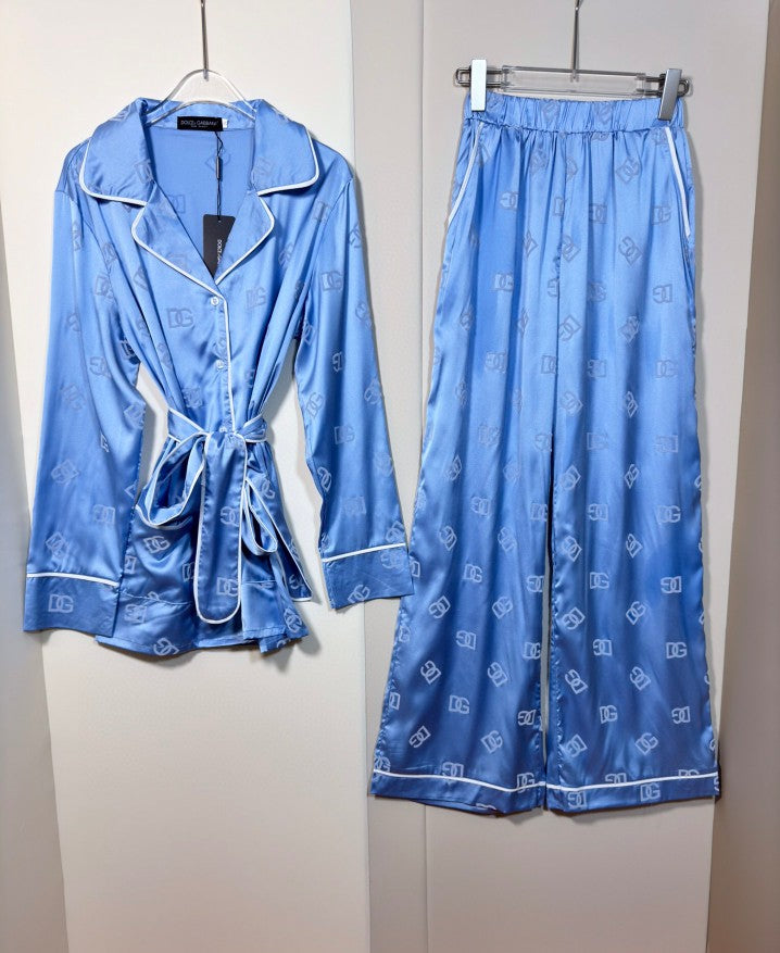 Long Sleeved Shirt+Casual Pants