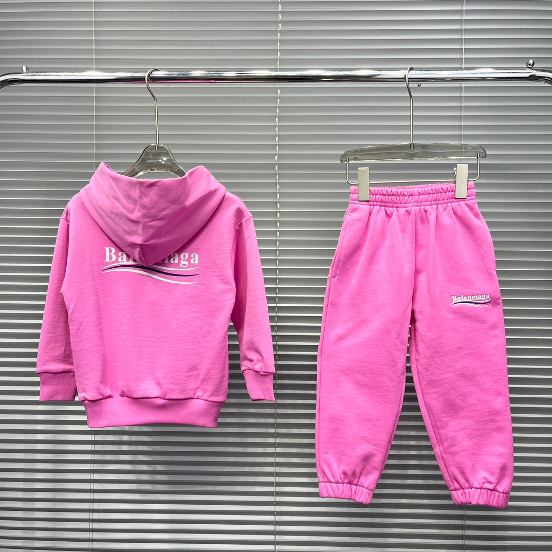 Children’s Sweatshirt + Casual Pants