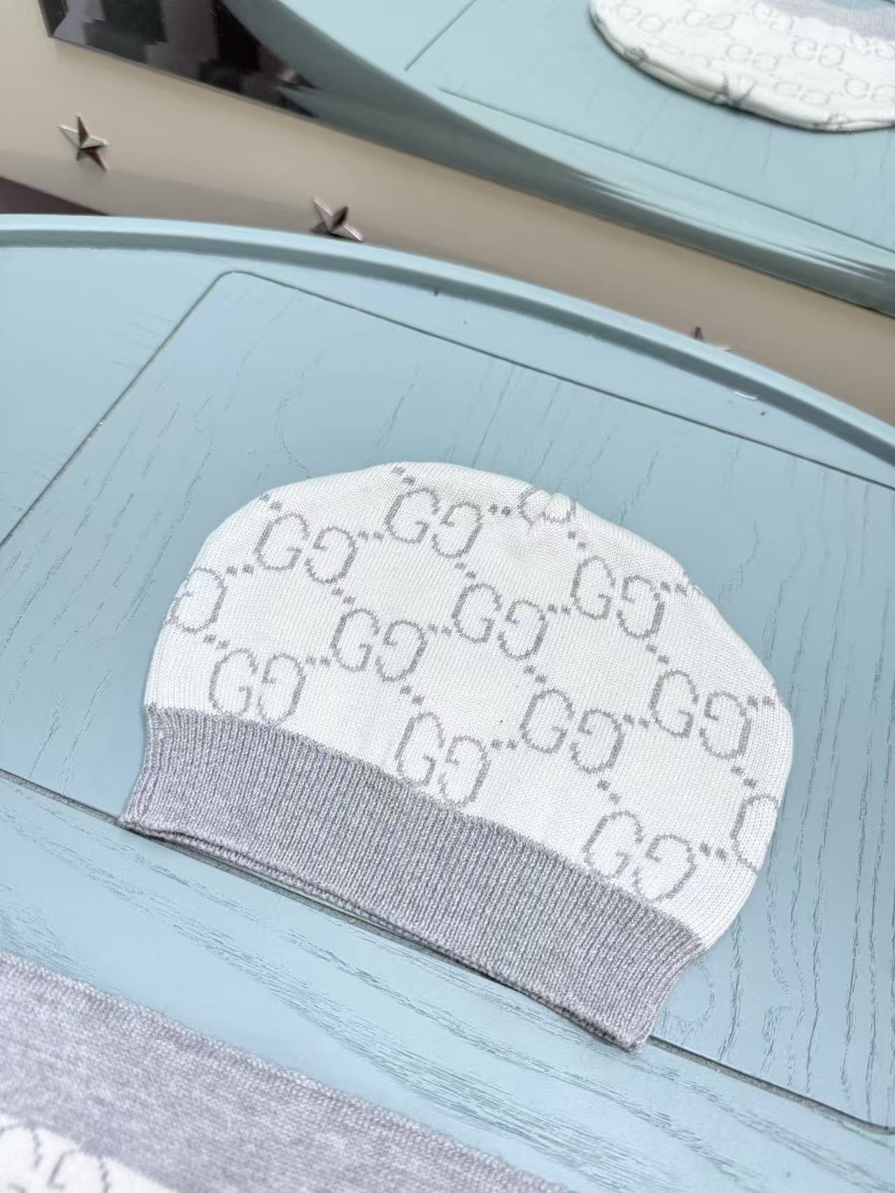 Children’s Beanie and Blanket