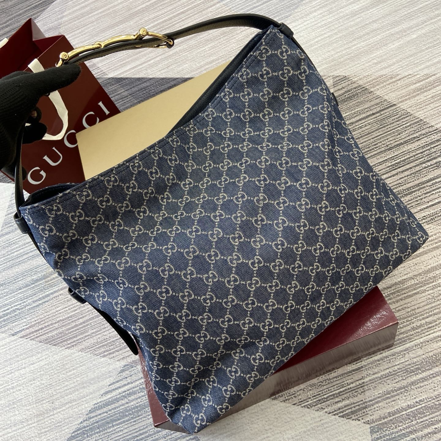 Handbag