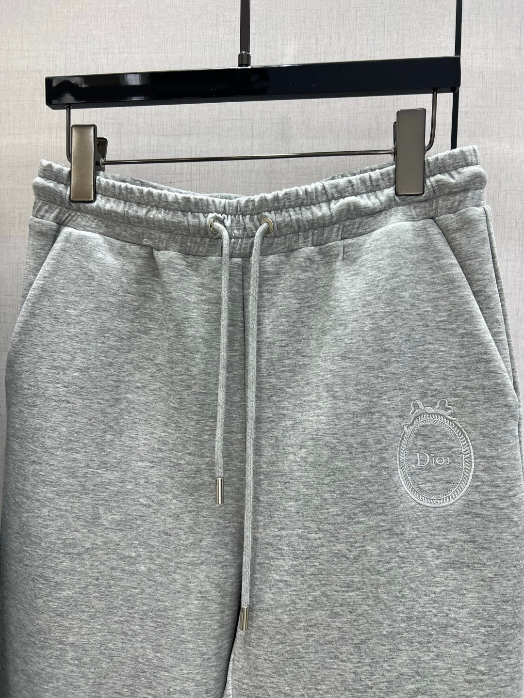Sweatshirt + Casual pants