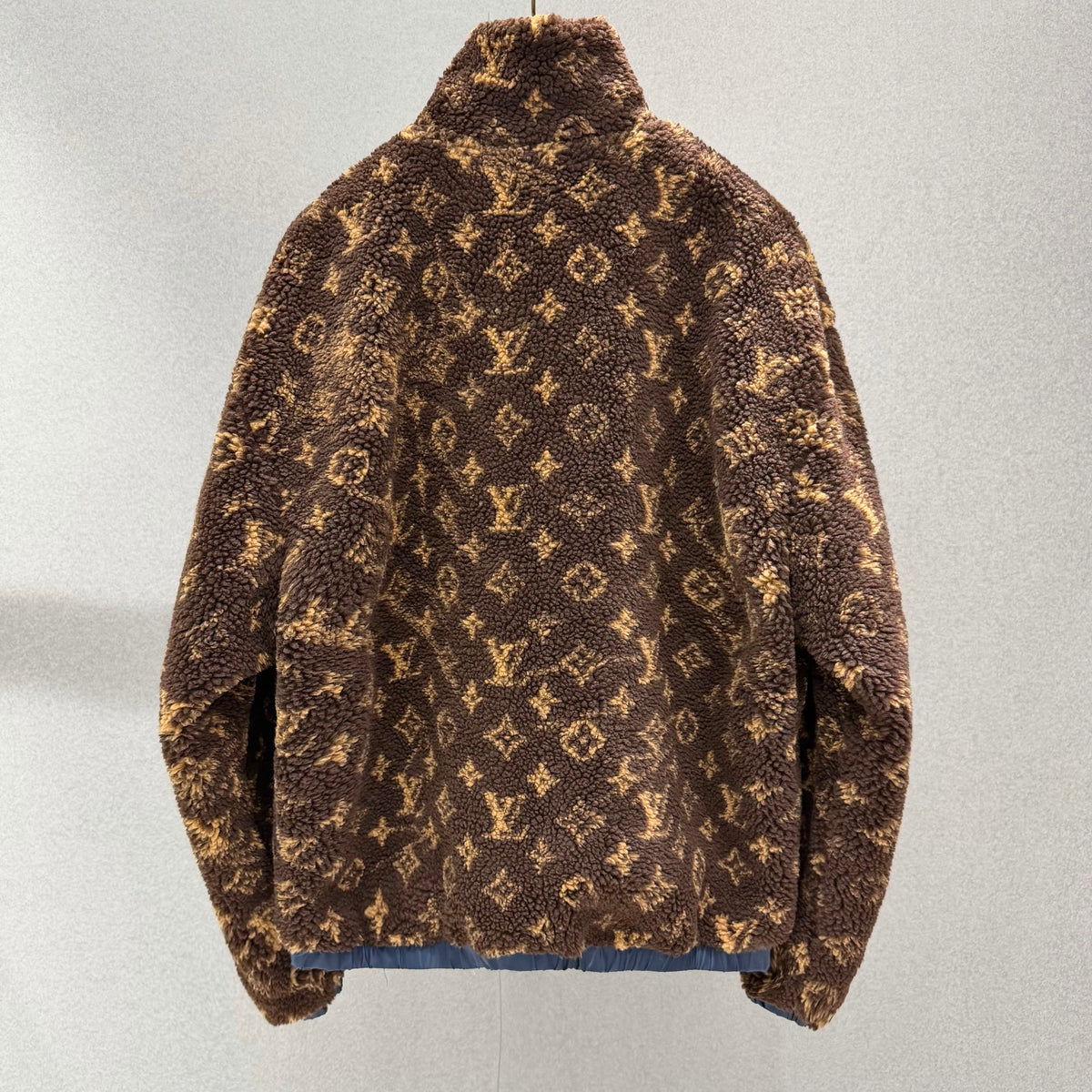 Reversible jackets