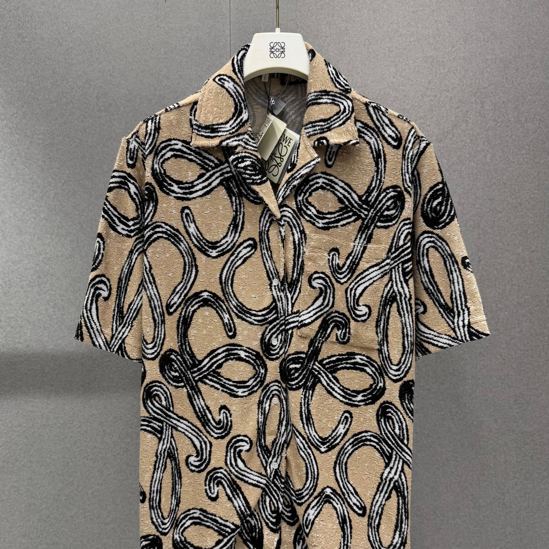 Short sleeve shirt