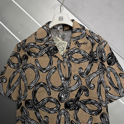 Short sleeve shirt