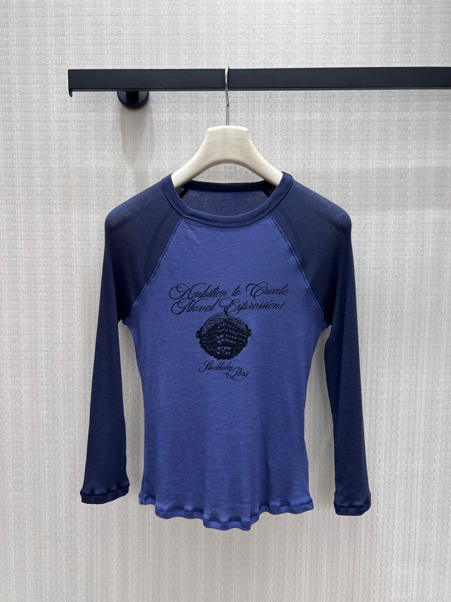 Long sleeve shirt