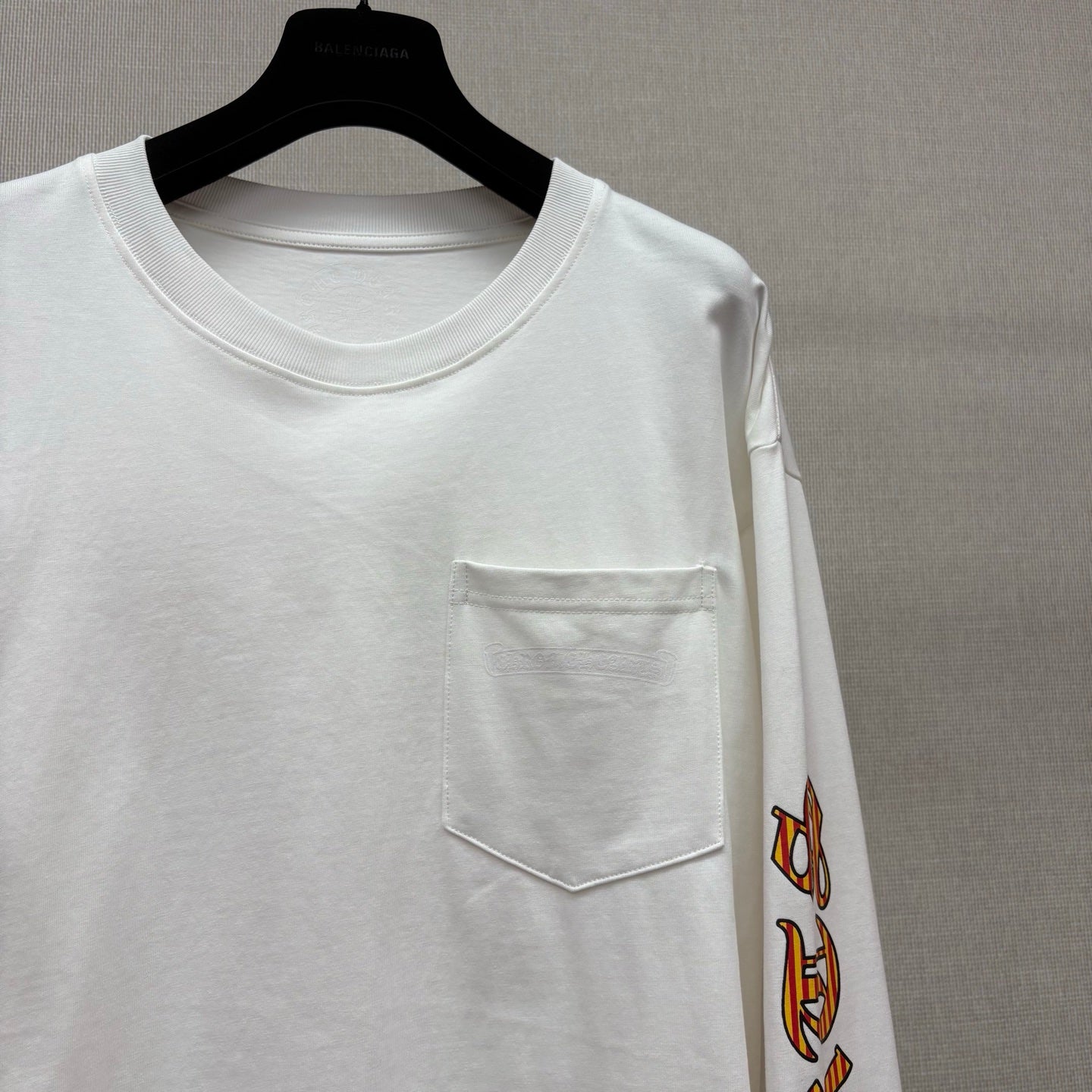 Long sleeve shirt