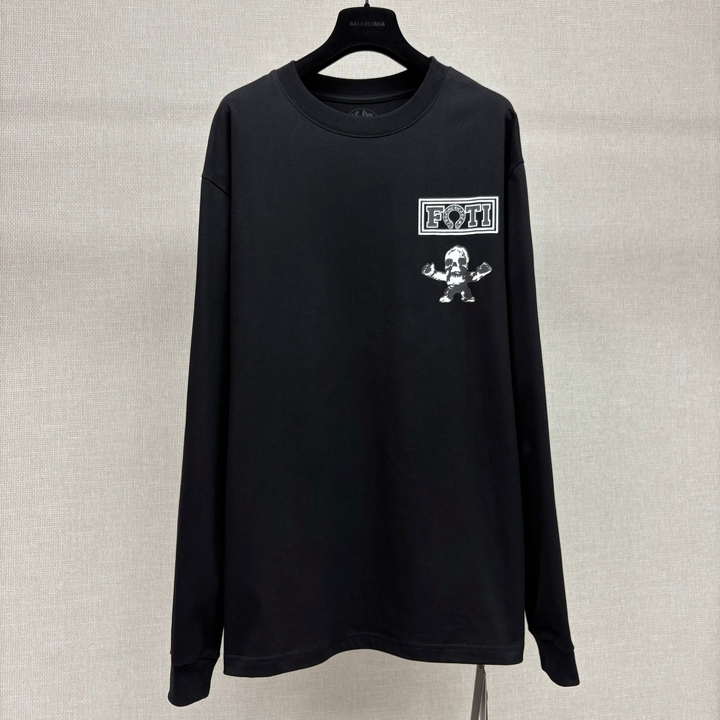 Long sleeve shirt