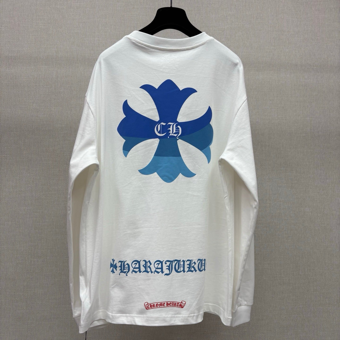 Long sleeve shirt