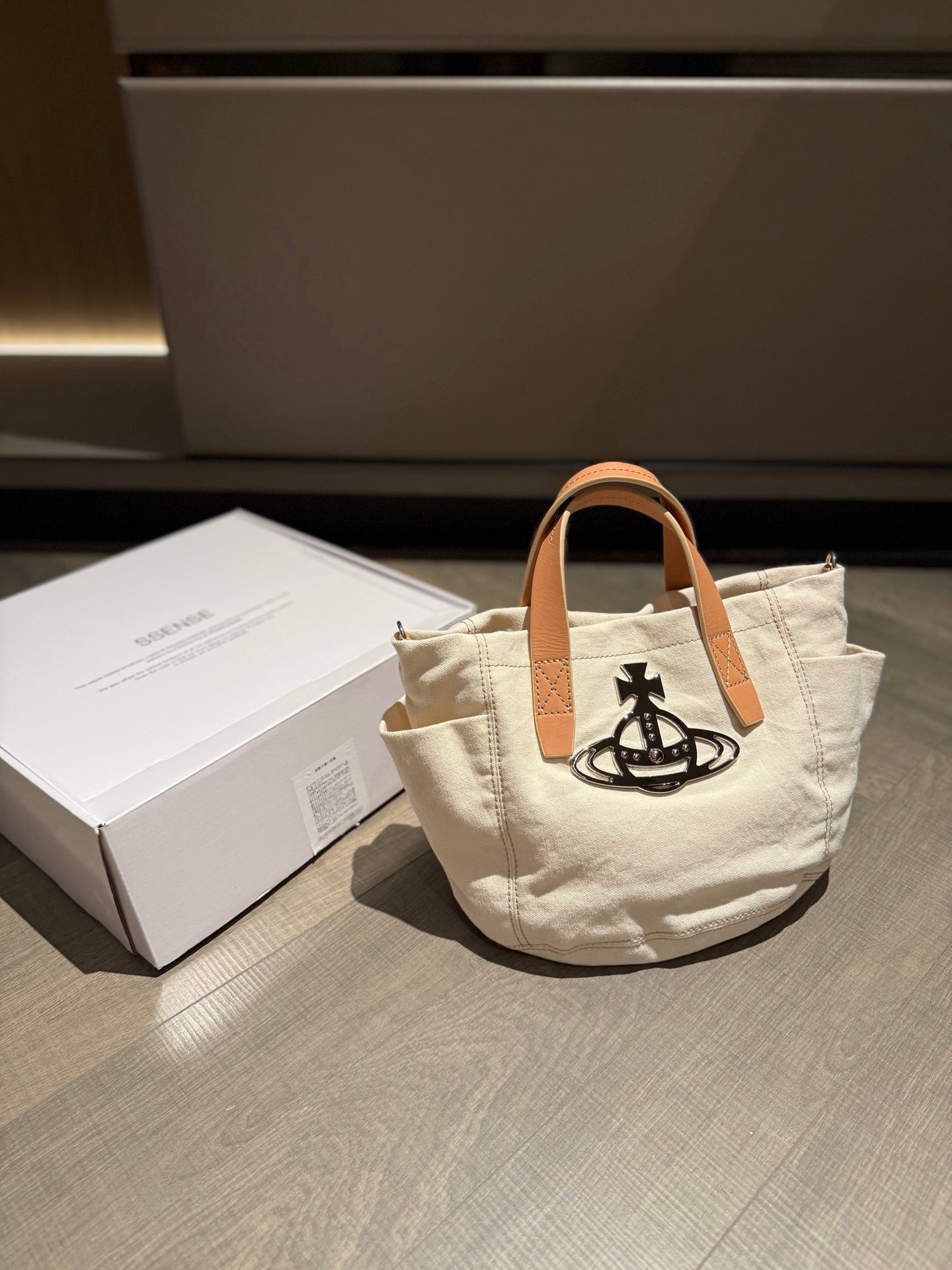 Handbag