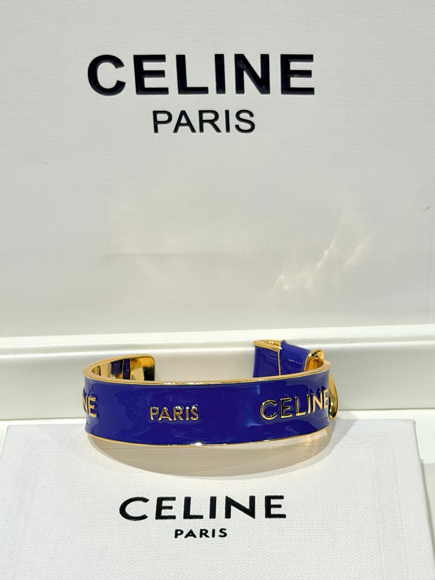 Bracelet