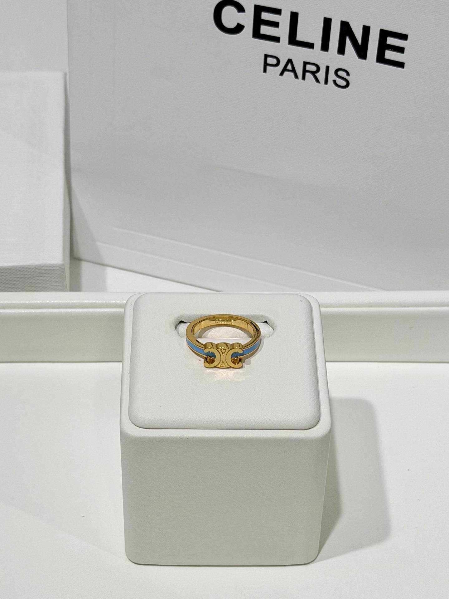 Ring