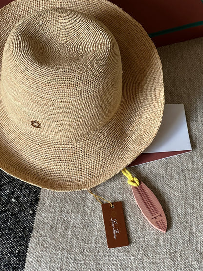 Airi Starw Hat