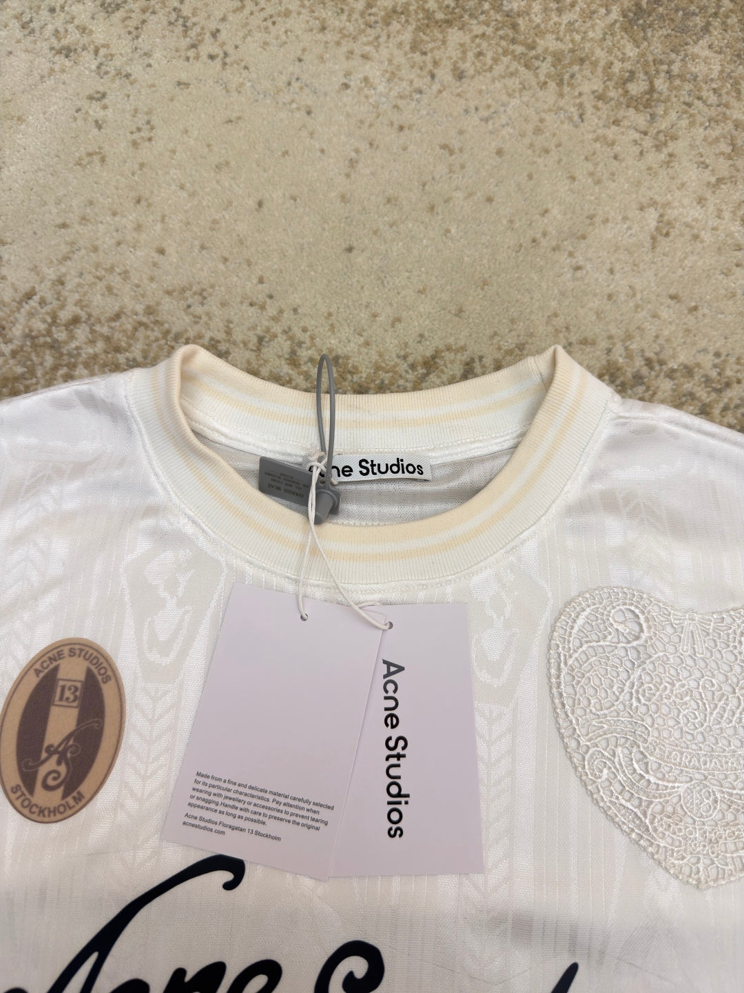 Long sleeve shirt