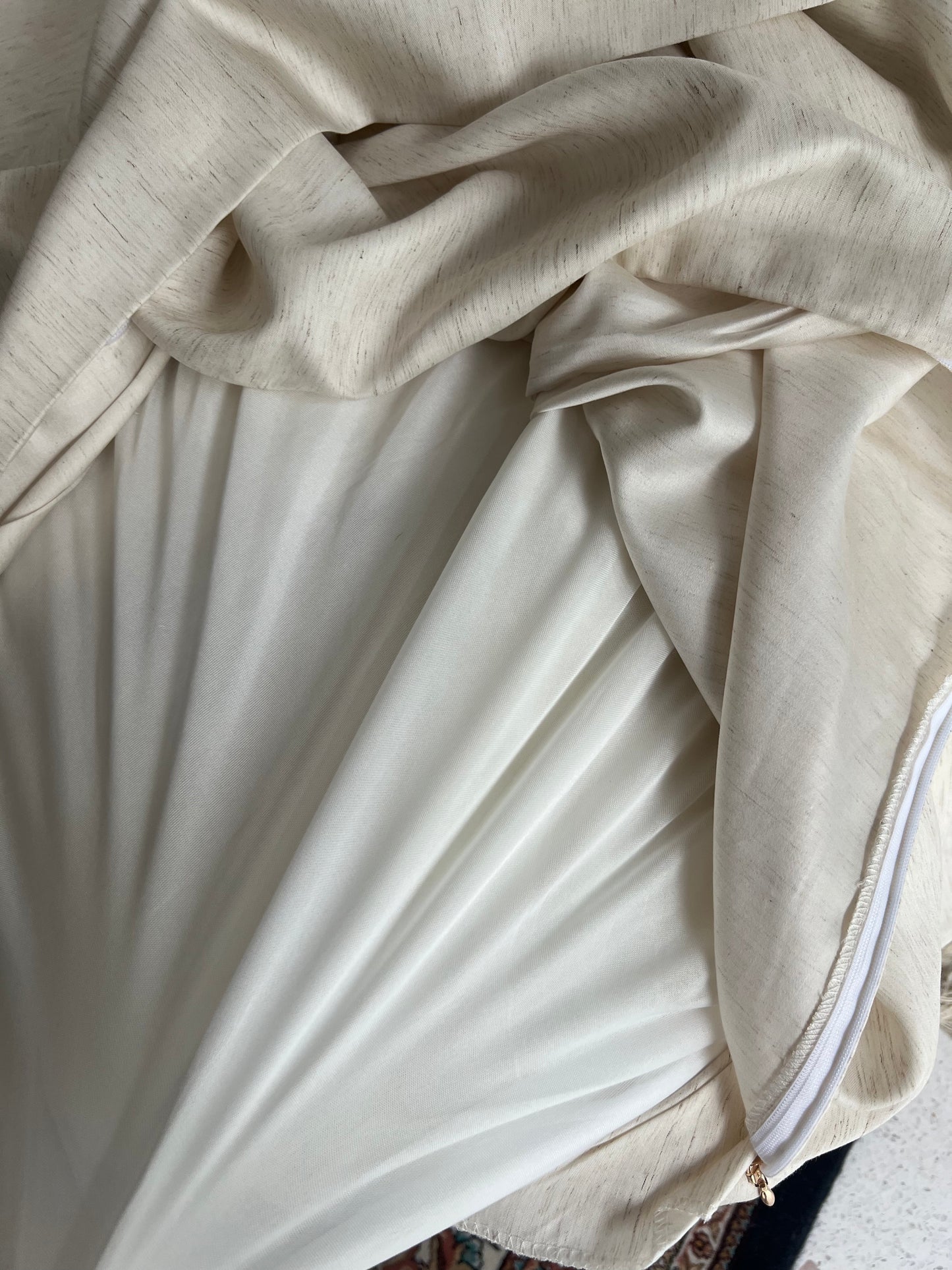 Canvas of Jouy Clover Silk Duvet