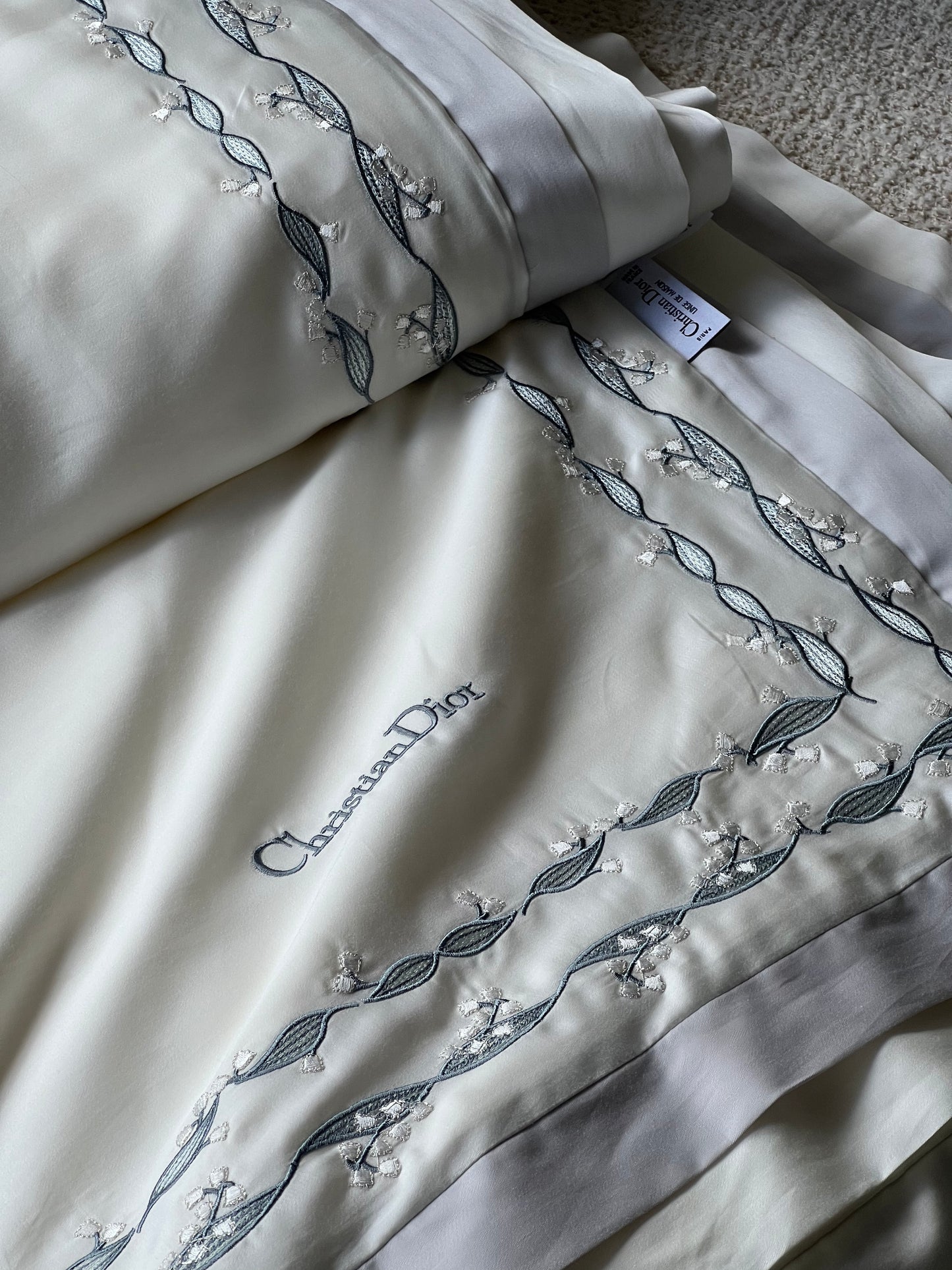 Maison Bamboo Pavilion Silk Duvet