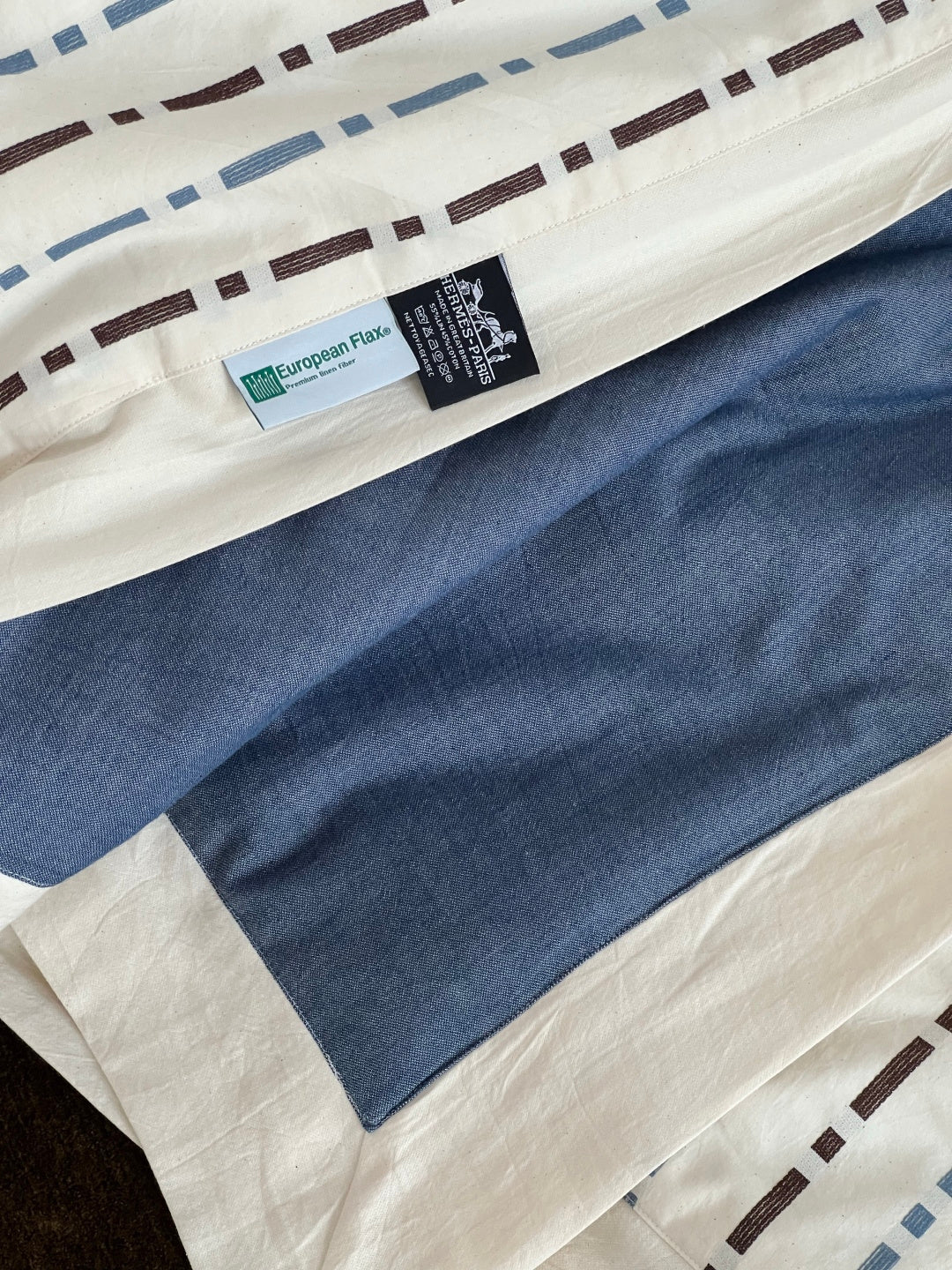 Animaux Blocks Silk Throw Blanket