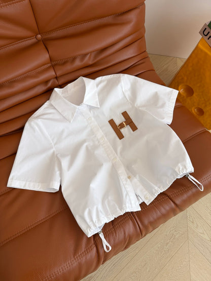 Short sleeve shirt