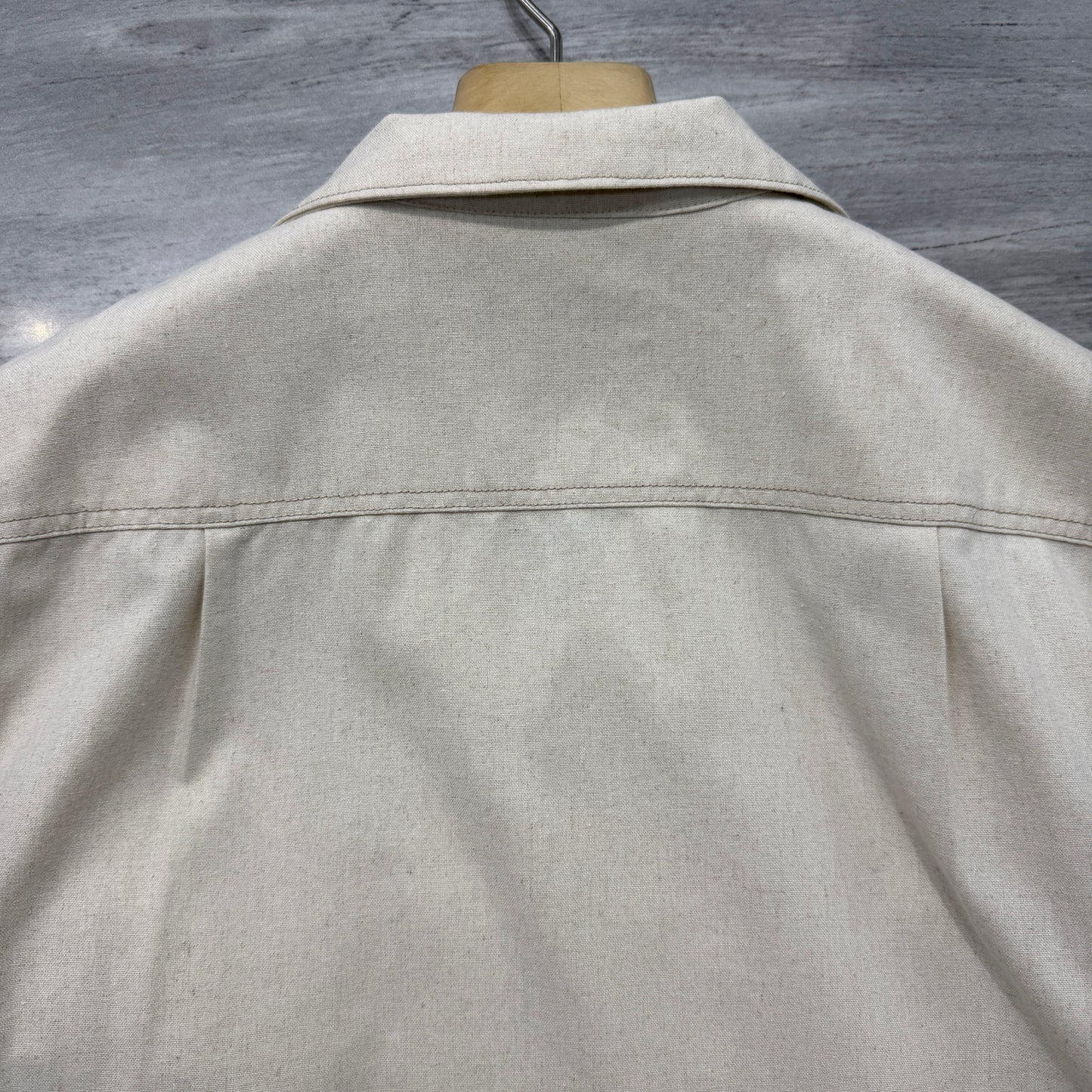 Short sleeve shirt