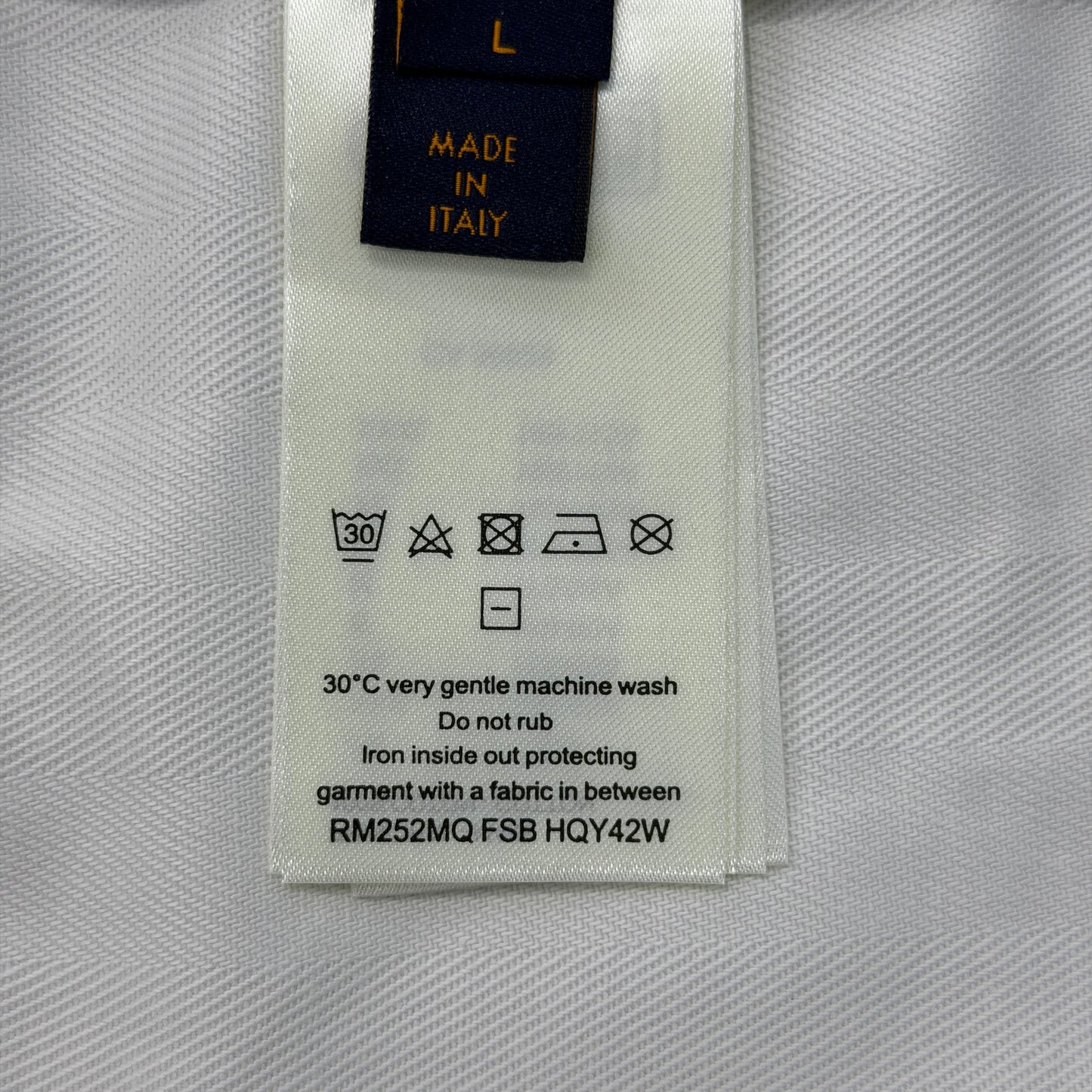 Long sleeve shirt
