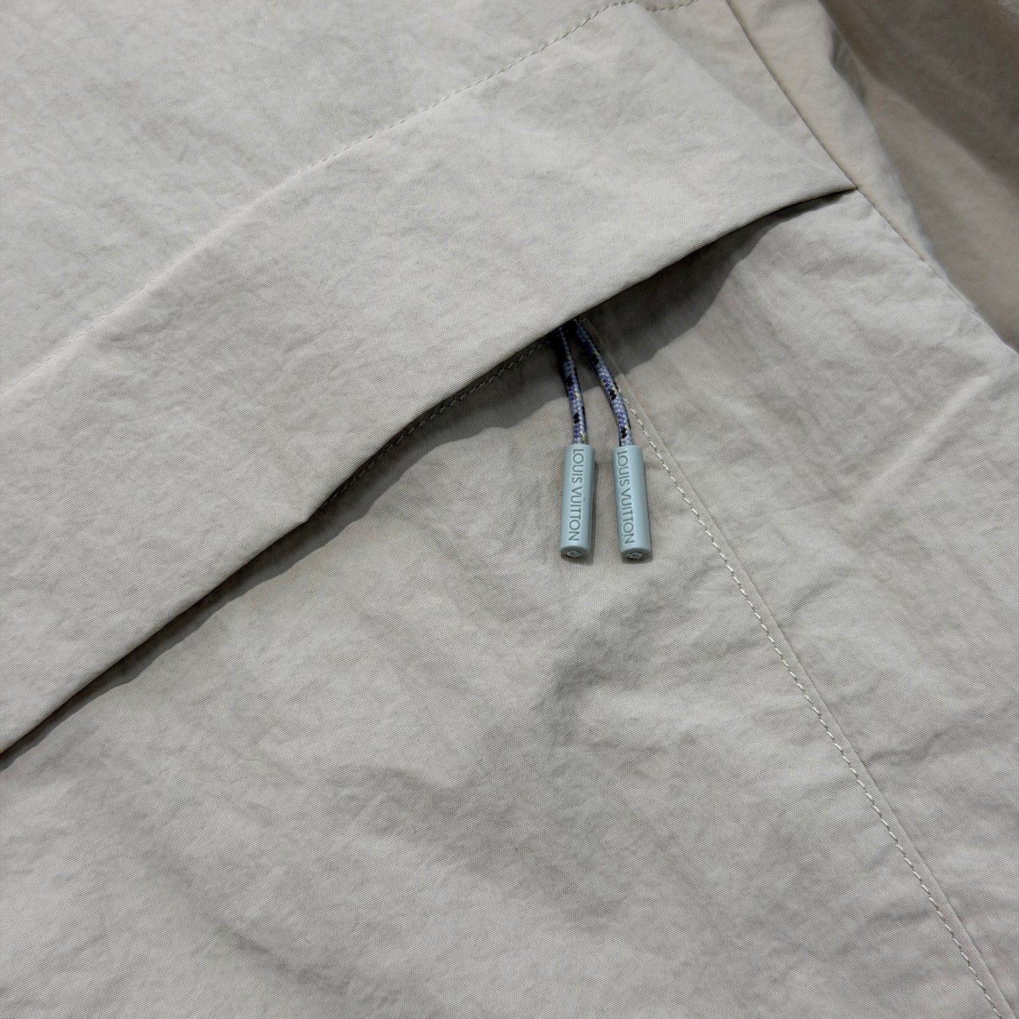 Short sleeve shirt