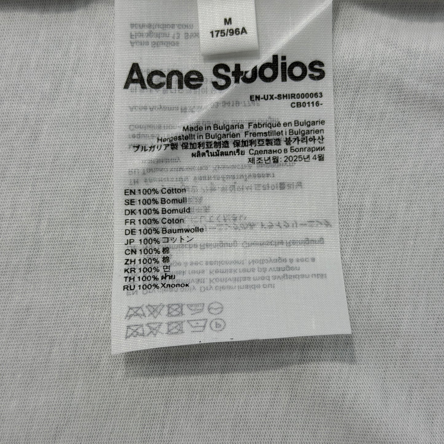 T-shirt