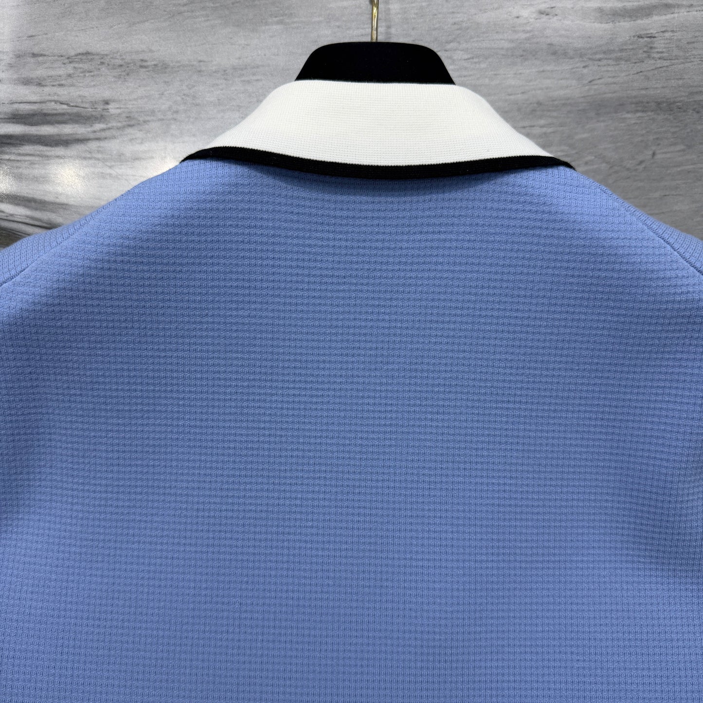 Short sleeve shirt