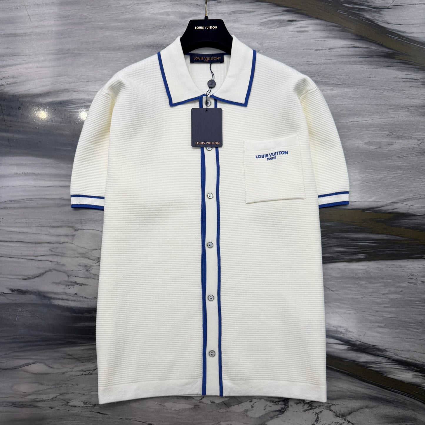 Short sleeve shirt