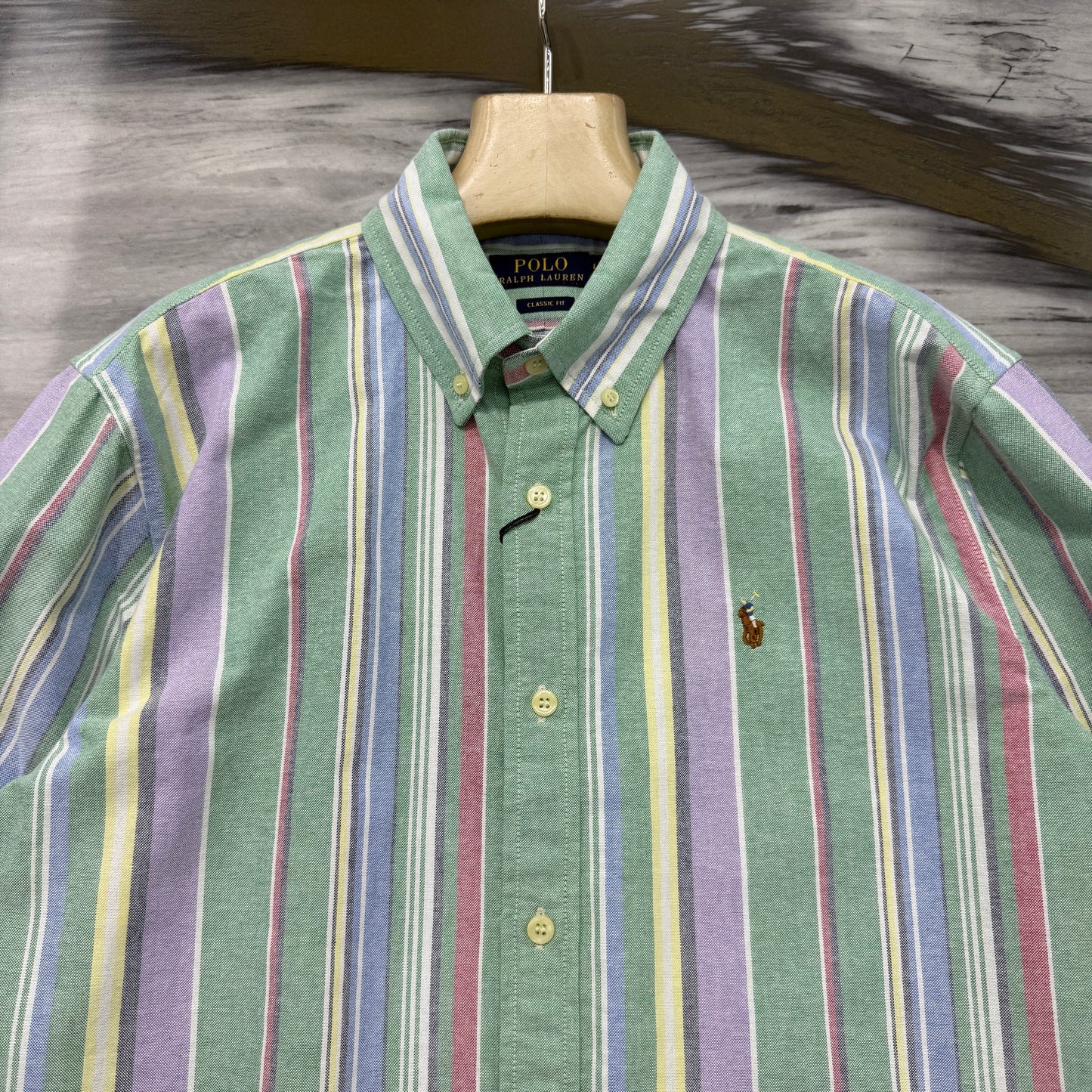 Long sleeve shirt