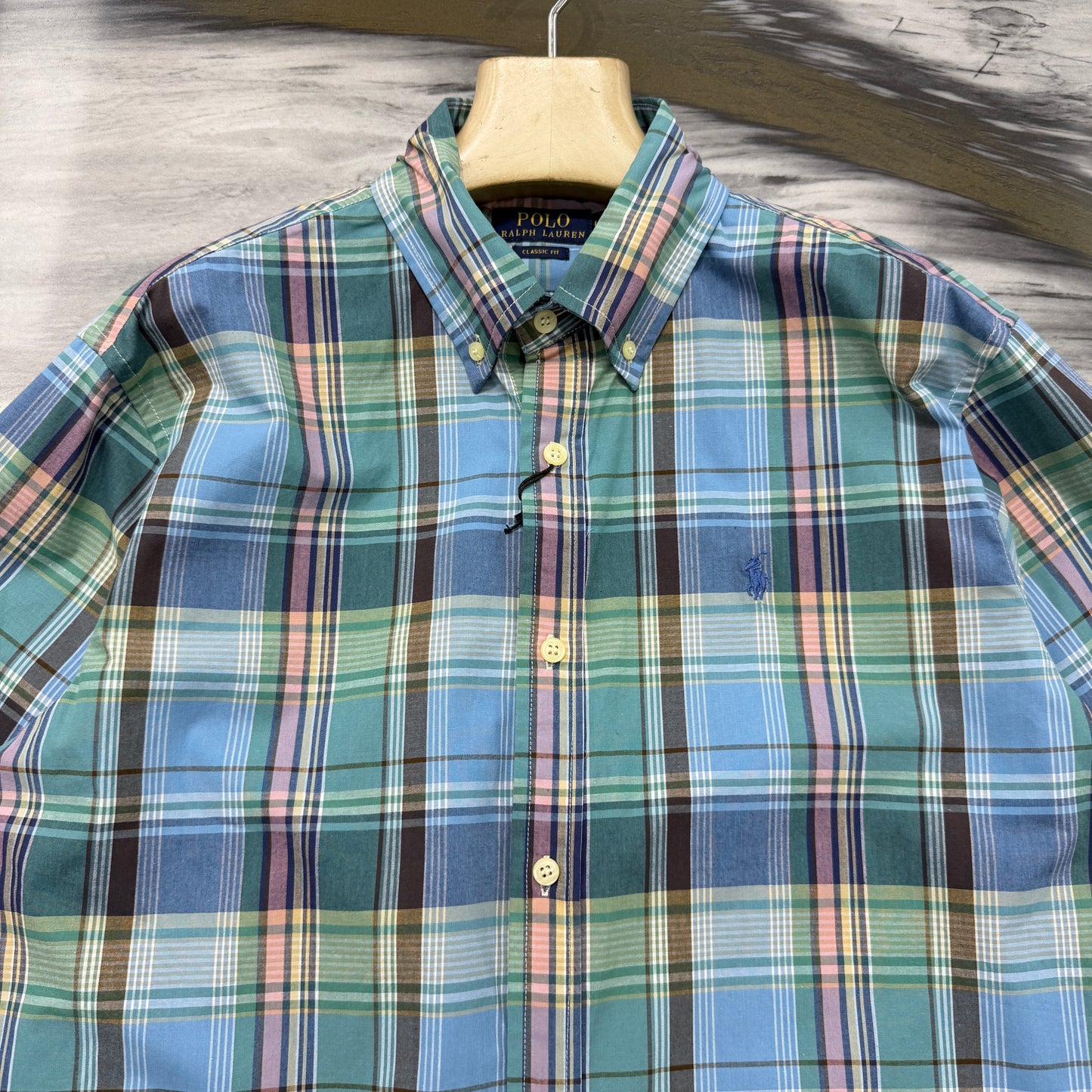 Long sleeve shirt