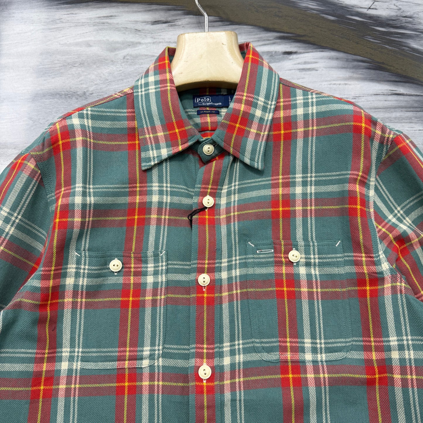 Long sleeve shirt