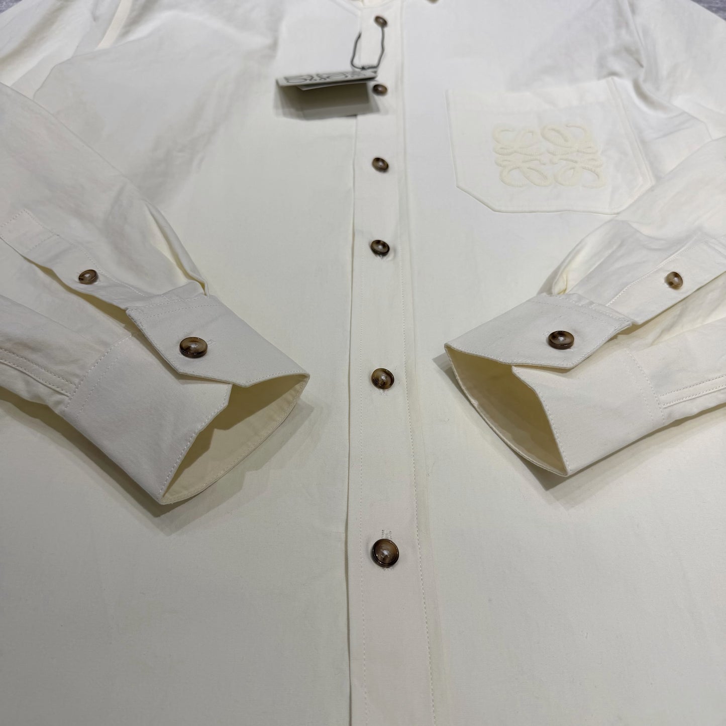 Long sleeve shirt
