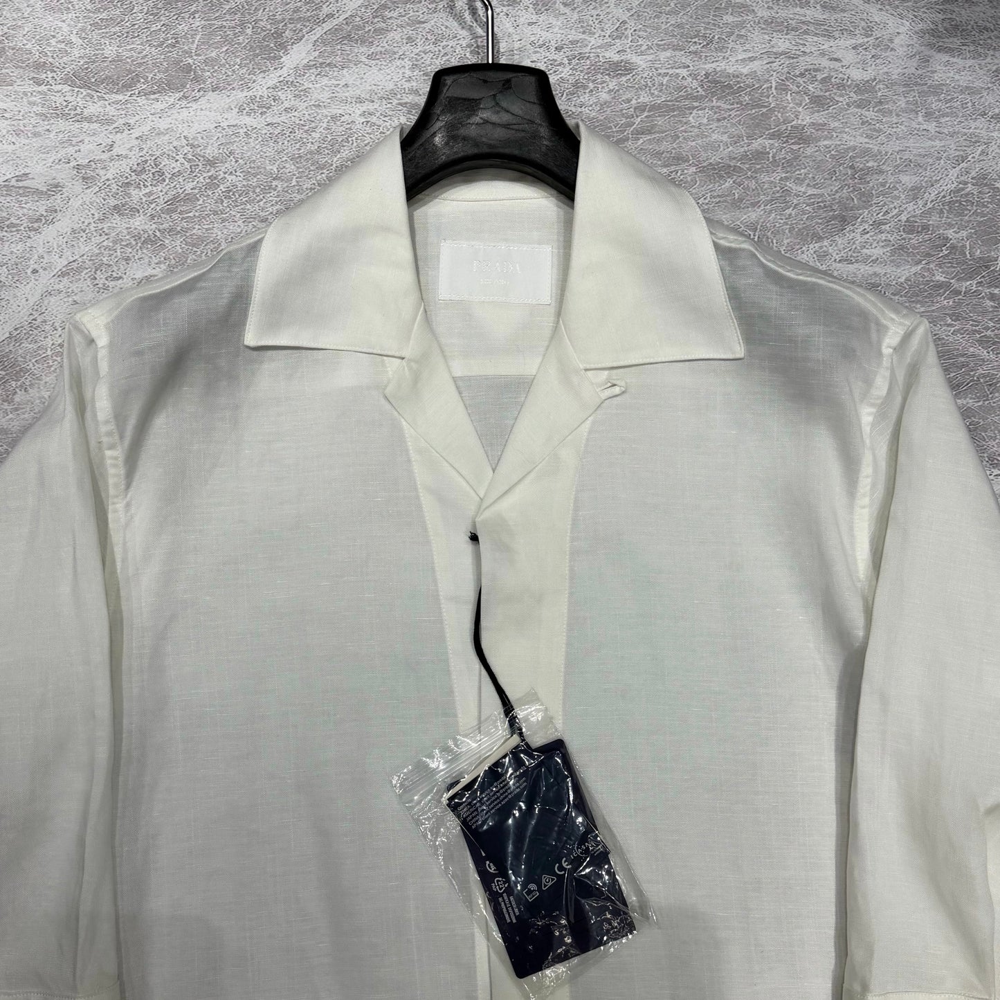 Short sleeve shirt
