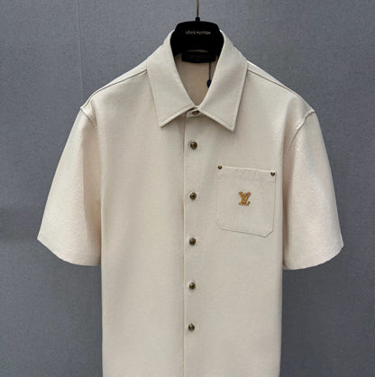 Short sleeve shirt