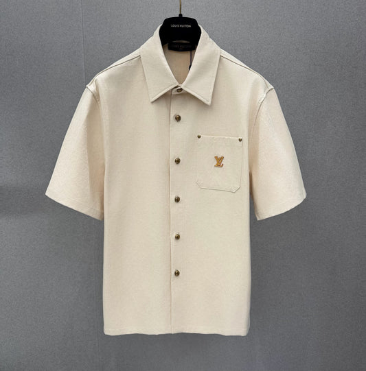 Short sleeve shirt