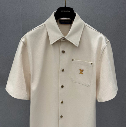 Short sleeve shirt